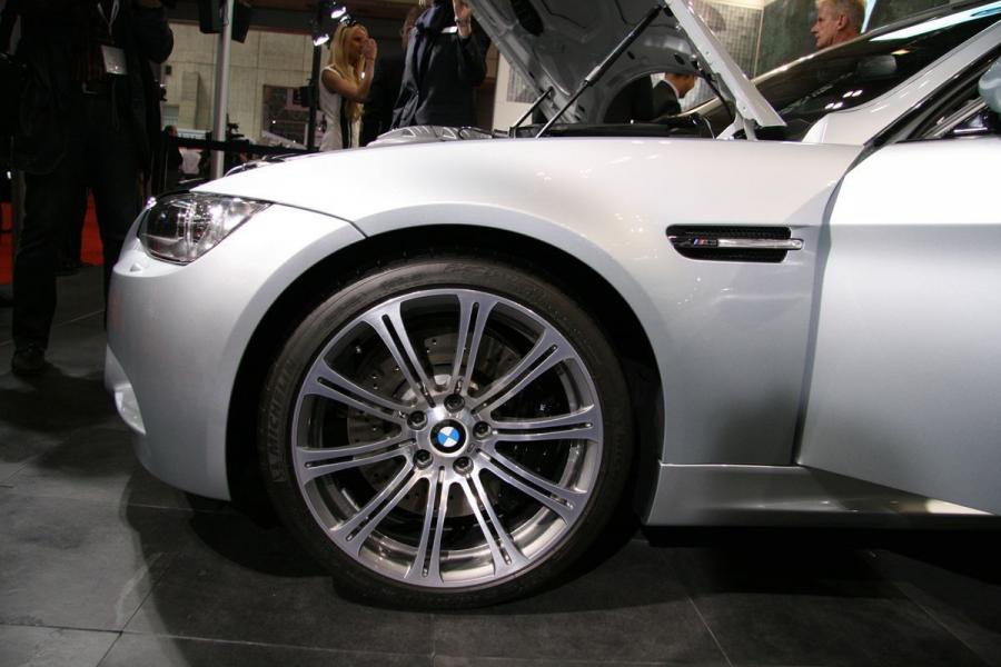  BMW M3 Sedan 2008 года  (фото 79 из 85)